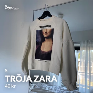 Tröja från Zara - läs texten i min bio innan ni skickar massa frågor! snabba, direkta och krångelfria köp prioriteras! säljer ut massa från min garderob till ett billigt pris, pruta ej! fast fraktpris! önskar du däremot köpa flera av mina kläder kan jag skicka detta i samma paket för fraktpriset av en! 