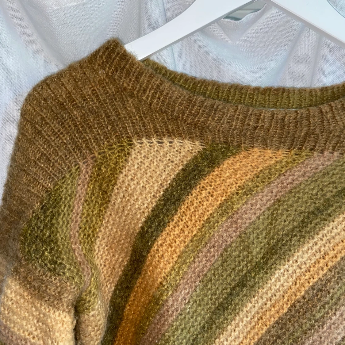 Randig stickad tröja - 91