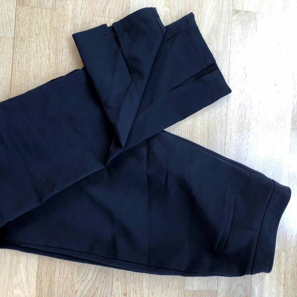 Nakd kostymbyxor med slits - 90