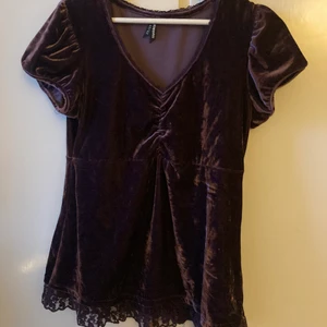 Topp - Jätte söt topp som kan också vara använd som en mini klänning!<3