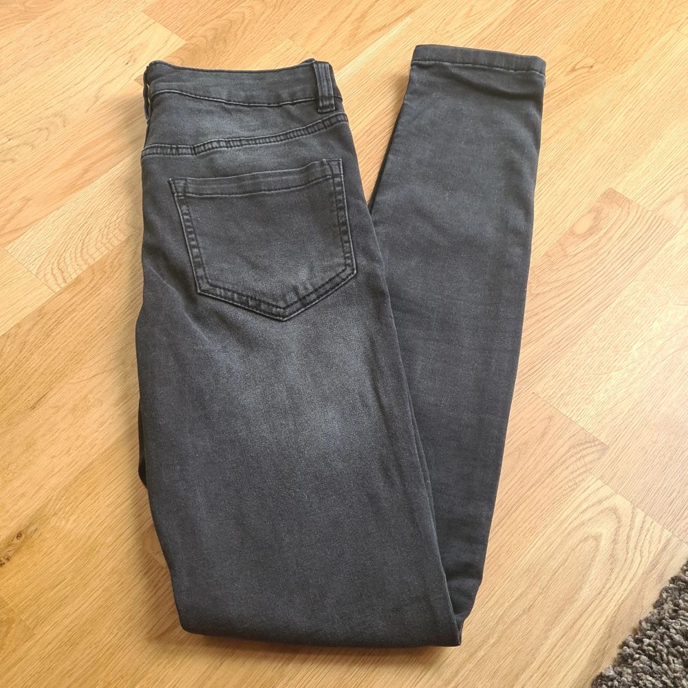 Jeans 'Stella' / Storlek 36 | Plick Second Hand