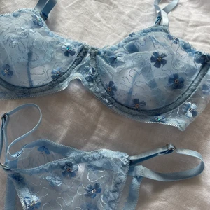 Underklädesset  - Superfint oanvänt underklädesset 🦋