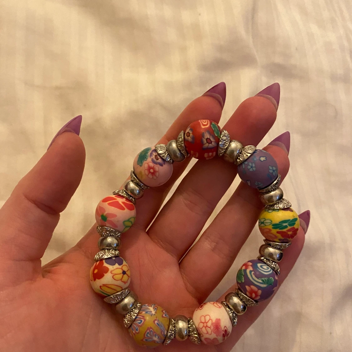 Färgglatt armband - 90