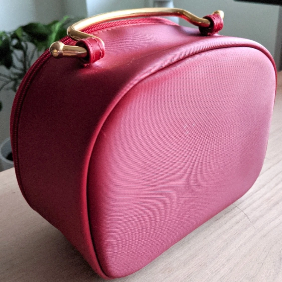 Guerlain vanity case - 91