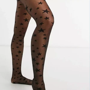 Stjärntights - Oanvända, kvar i förpackningen! Frakt är inräknad i priset💛⚡️ (Lägger ut igen pga oseriös köpare)