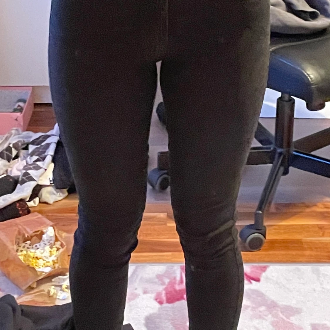 Svarta jeans från LAB industries