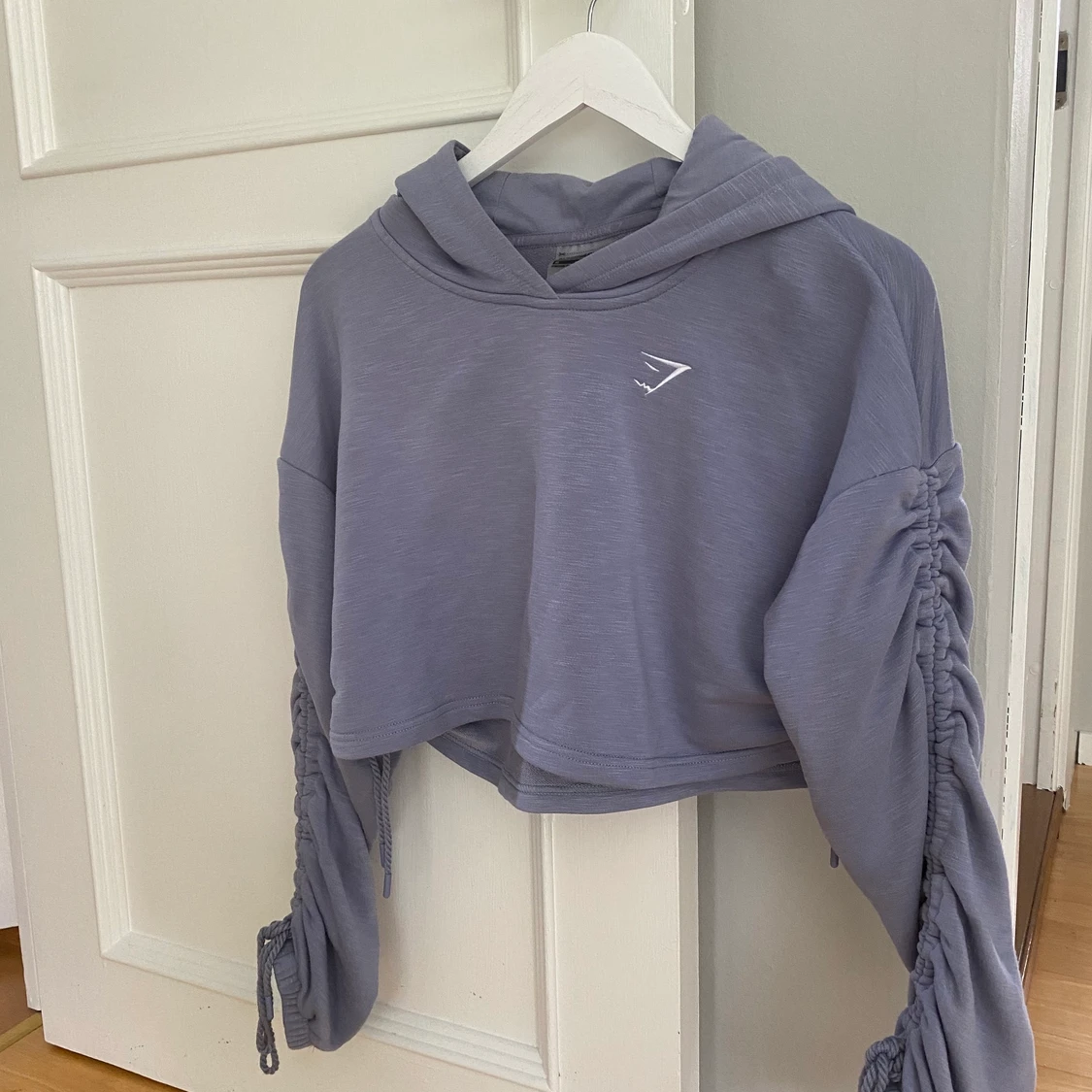 Gymshark croppad hoodie