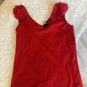 Blus från reserved XS - Storlek XS fint skick. 