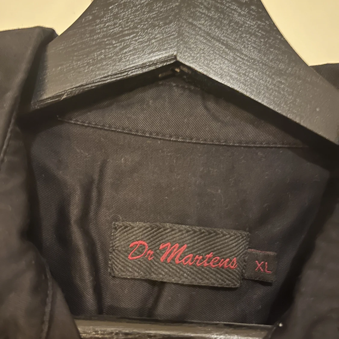 Kortärmad skjorta från Dr Martens  - 90