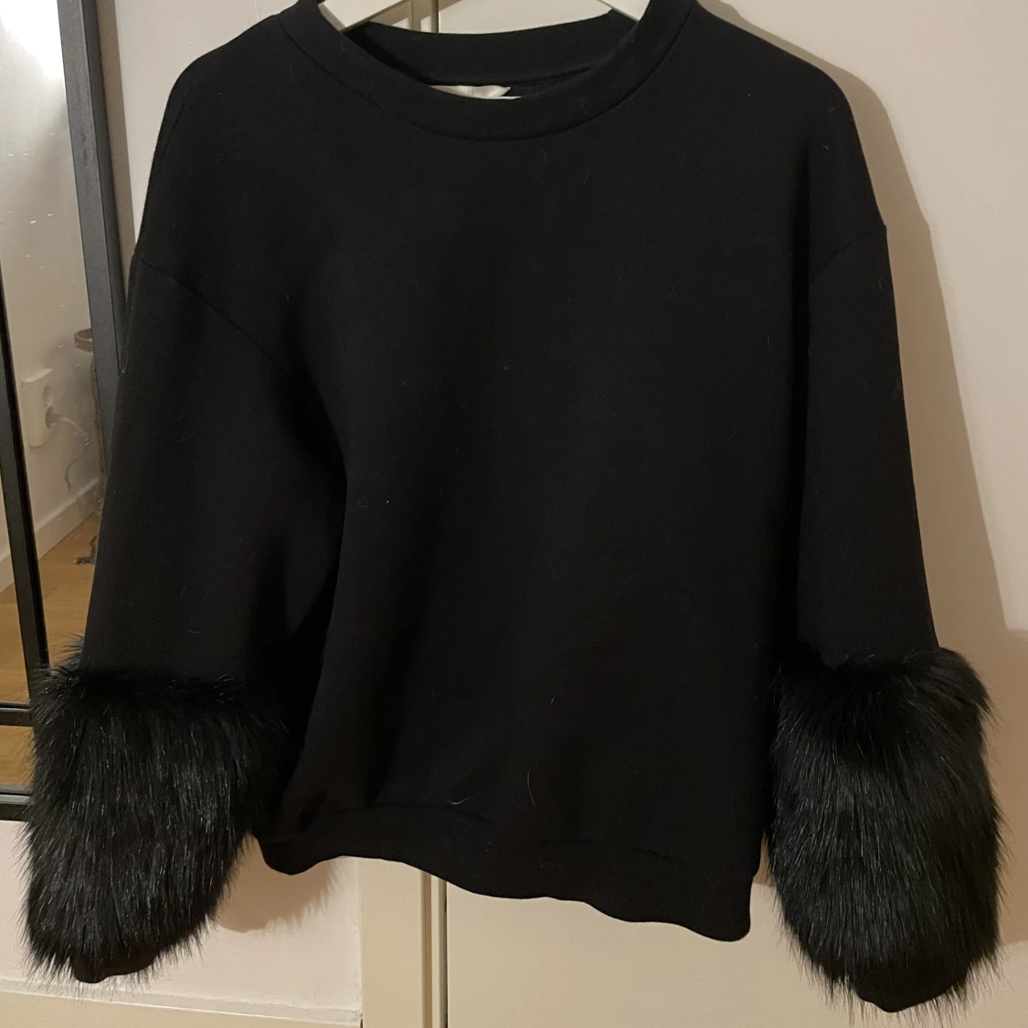 College tröja med påls