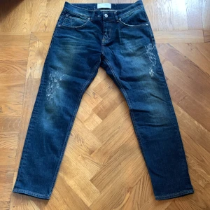 Baggy jeans - Supercoola vintage jeans från Two Women In The World! Storlek 28/M. Inga defekter🌟