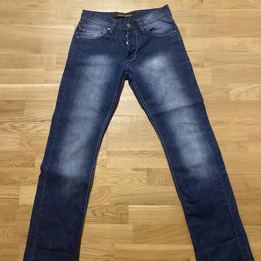 Helt nya jeans från Takeshy Kurosawa helt oanvända storlek 29. Jeans & Byxor.