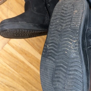 Vinterskor barn - Sköna vinte kängor flicka