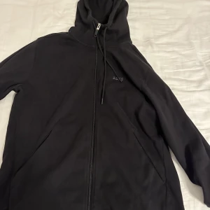 Hugo Boss Hoodie - Hugo Boss Hoodie för endast 999kr Använd fåtal gånger