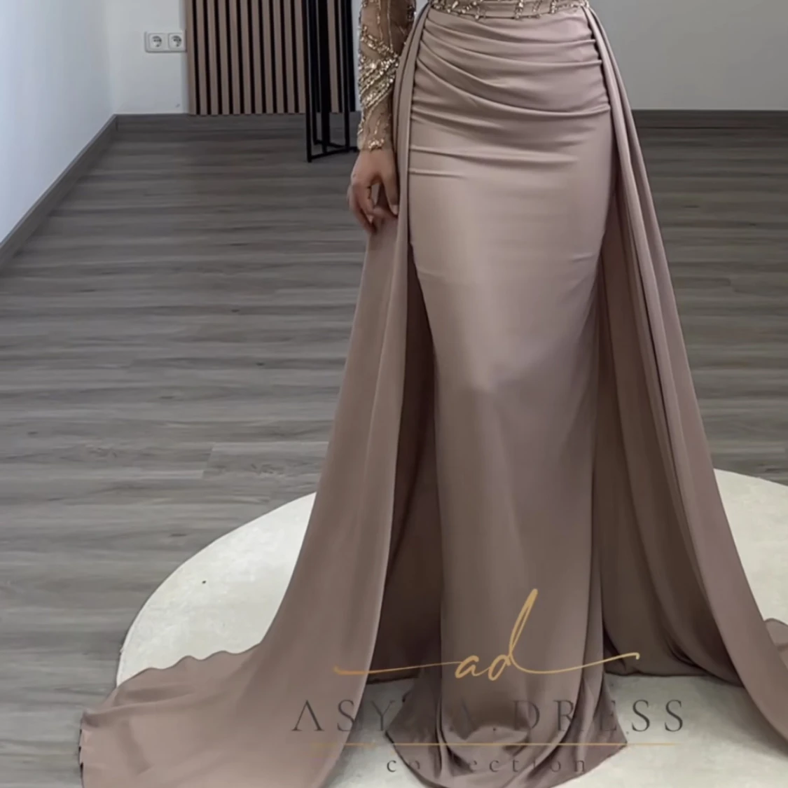 Förlovningsklänning  - 90