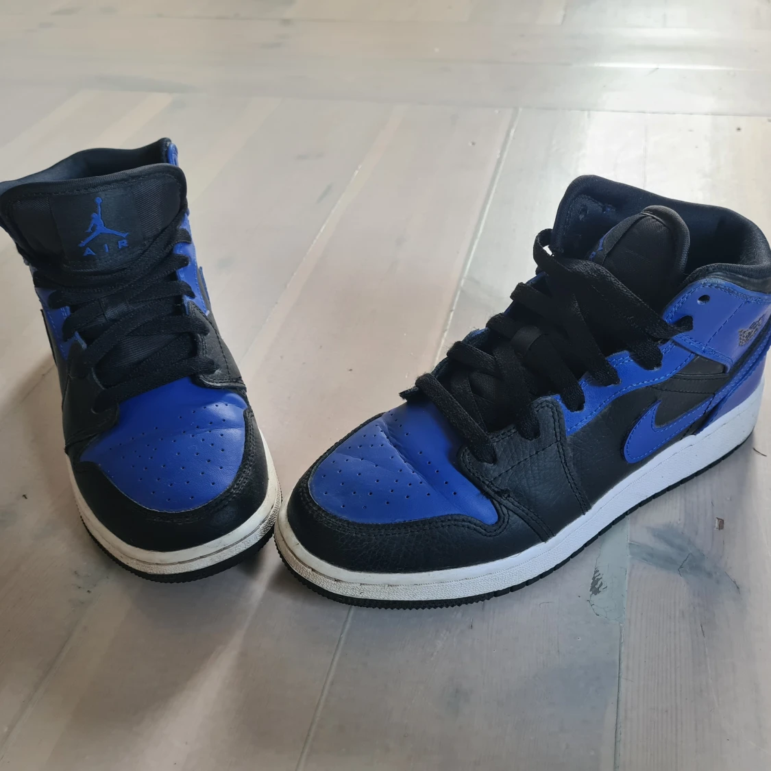 Nike Air Jordan1 mid hype Royal Blue 2020 Gs 