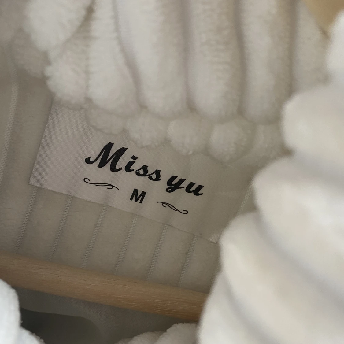 Vit vinterjacka - 91