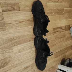 Nike React Vision Herr - Kan skicka lite flera bilder ifall någon vill köpa. Pris kan diskuteras  Ord pris 1550kr 