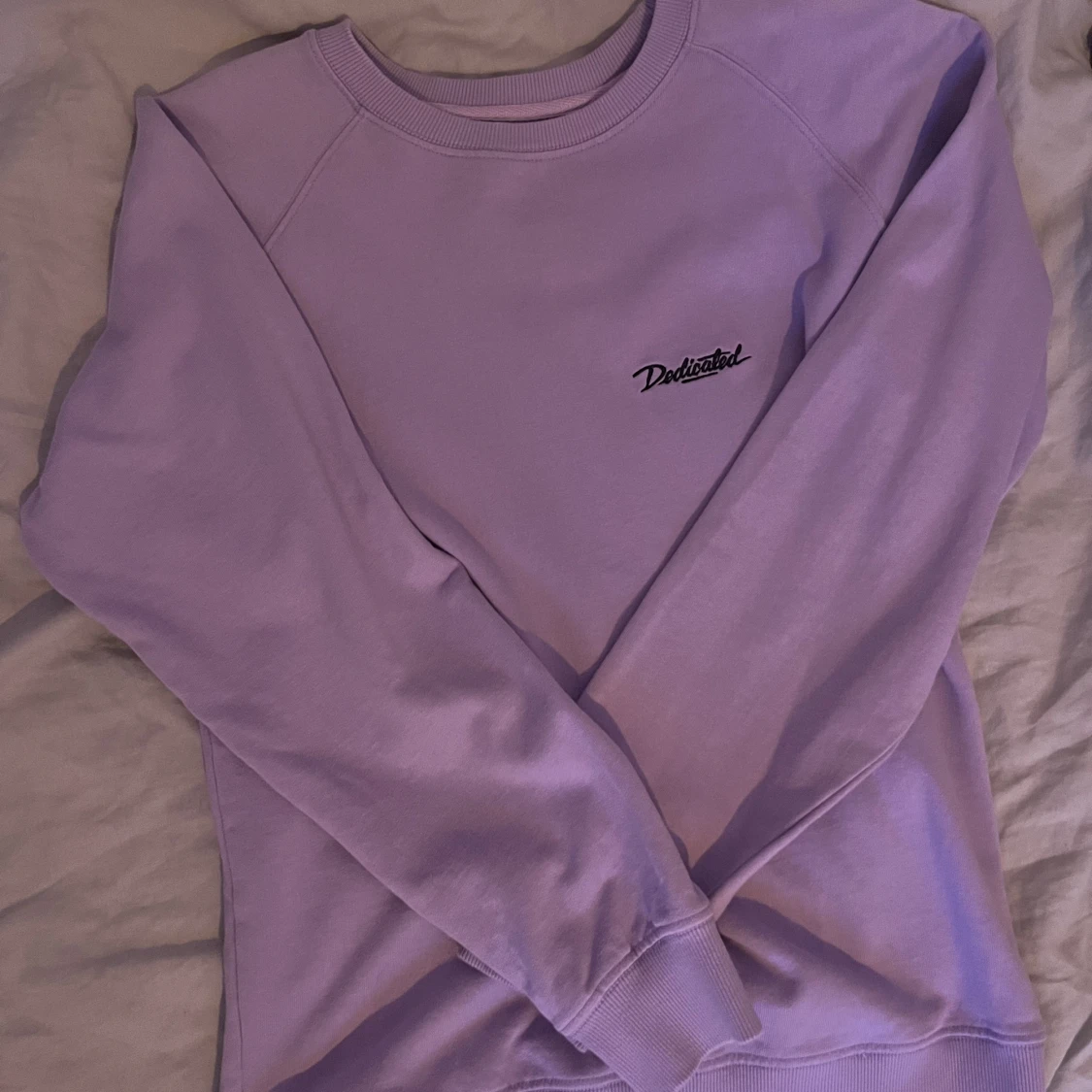 Lila tjock tröja💜