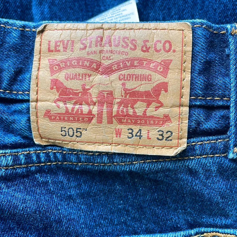 Levi’s jeans 505 W34 L32 Köpta för 600 kr. Jeans & Byxor.