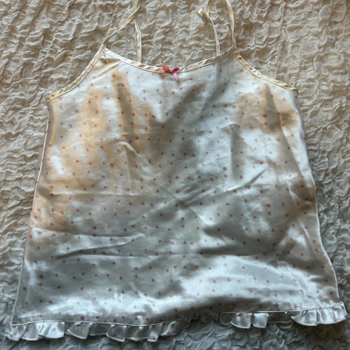 Linne i silkesliknande