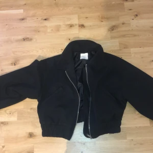 Cotton bomber jacket  - From Korea .. it’s a loose small