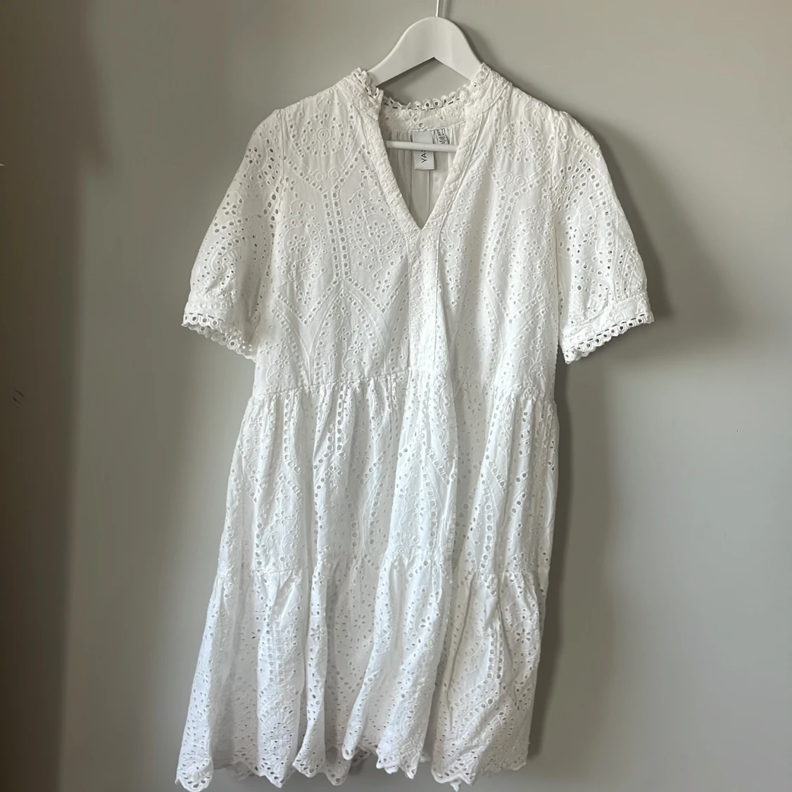 Vit klänning från YAS - 91