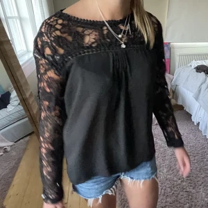 Tröja - Aldrig använd så i bra skick