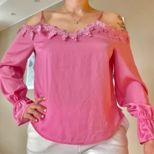 Satin topp - Mycket bra skick