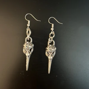 Coola örhängen  - Jättegoola egengjorda örhängen💗säljs i par 