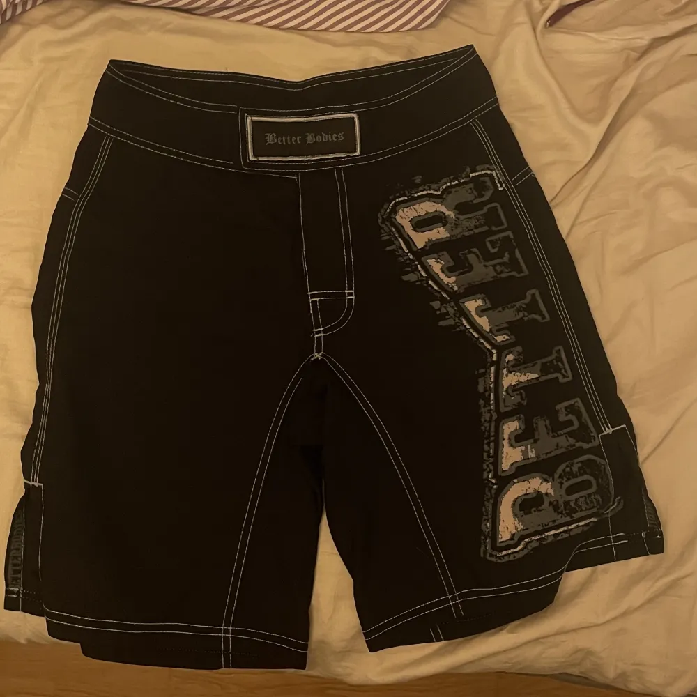 Snygga shorts i storlek Xs kan skicka midjemått och längd privat (har ingen bild på för dom är för små för mig). Shorts.