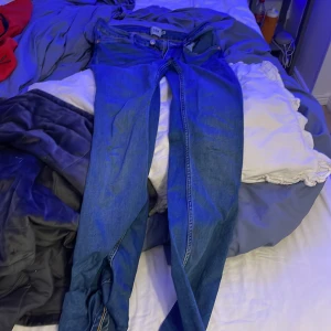 Snake fulare jeans  - Aldrig använda 