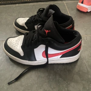 Jordan 1 - Storlek 38