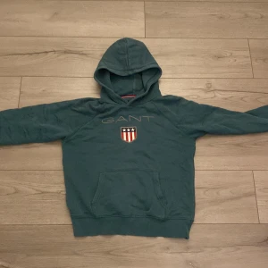 Gant hoodie - Blivit för liten för mig därför säljer jag 