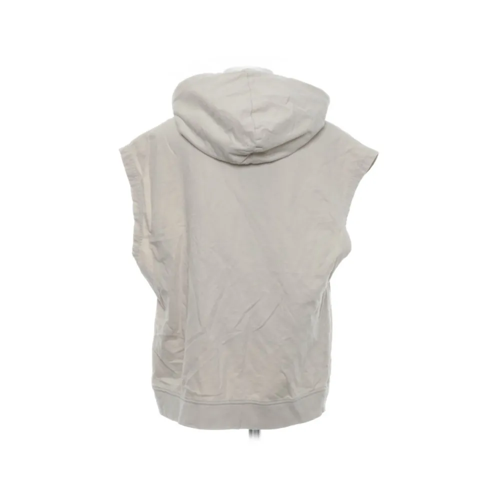 Beige hoodie väst ifrån Zara kids i strl 164, motsvarar XS 🤍Nyskick 🤍. Hoodies.