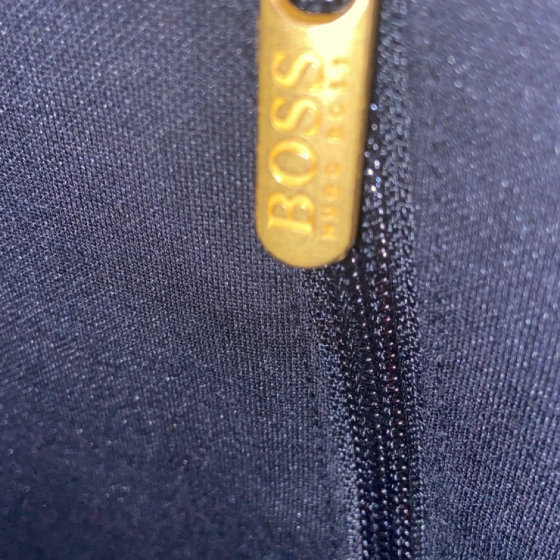 Hugo boss tröja/kofta - 91