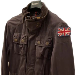 Superdry Vårjacka - Passar en som är medium till och med small skulle jag säga