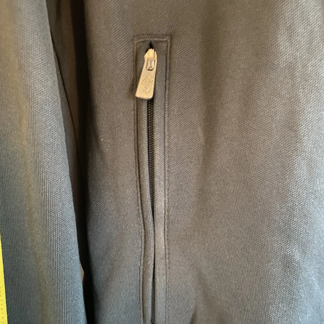 Barcelona zip träningströja  - 91