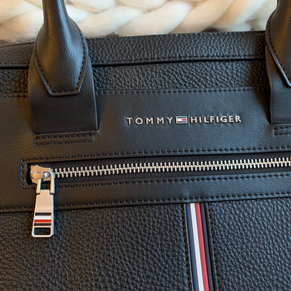 Tommy Hilfiger portfölj  - 91