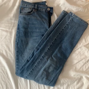 Carin Wester skinny jeans - Säljer pga att dom inte kommer till användning. Jätte fina i bra skick💓💓
