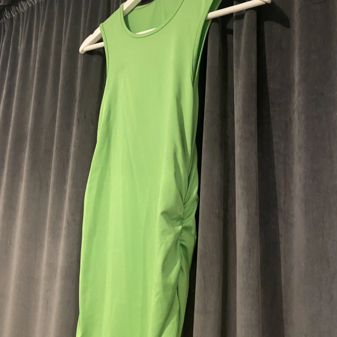 Grön klänning  - 90