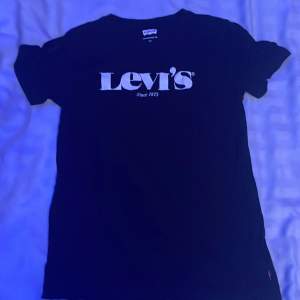 Svart Levi’s T-Shirt Str:164 