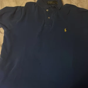 Polo Ralph lauren  - Säljer polo piké tycker att den är skitsnygg men den är för stor 