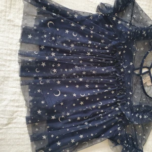 Blus - Jättefint fest blus.