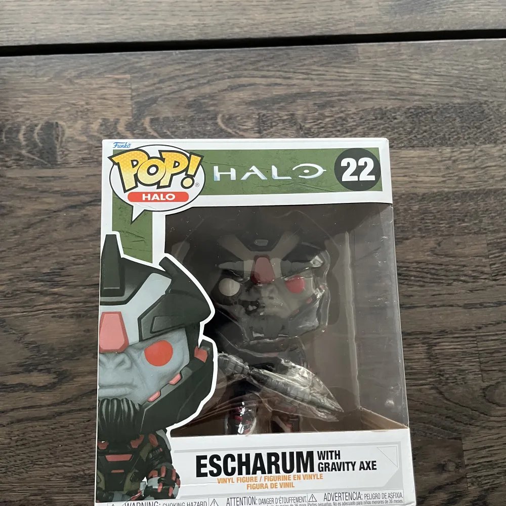 FUNKO POP! GAMES HALO ESCHARUM WITH GRAVITY AXE no22. Oöppnad . Övrigt.