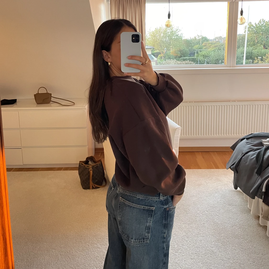 Brun tjocktröja från Gina Tricot - 91