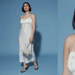 Sommar klänning - Använd en gång! Jättefin men har ingen användning till den🩷 frakt ingår