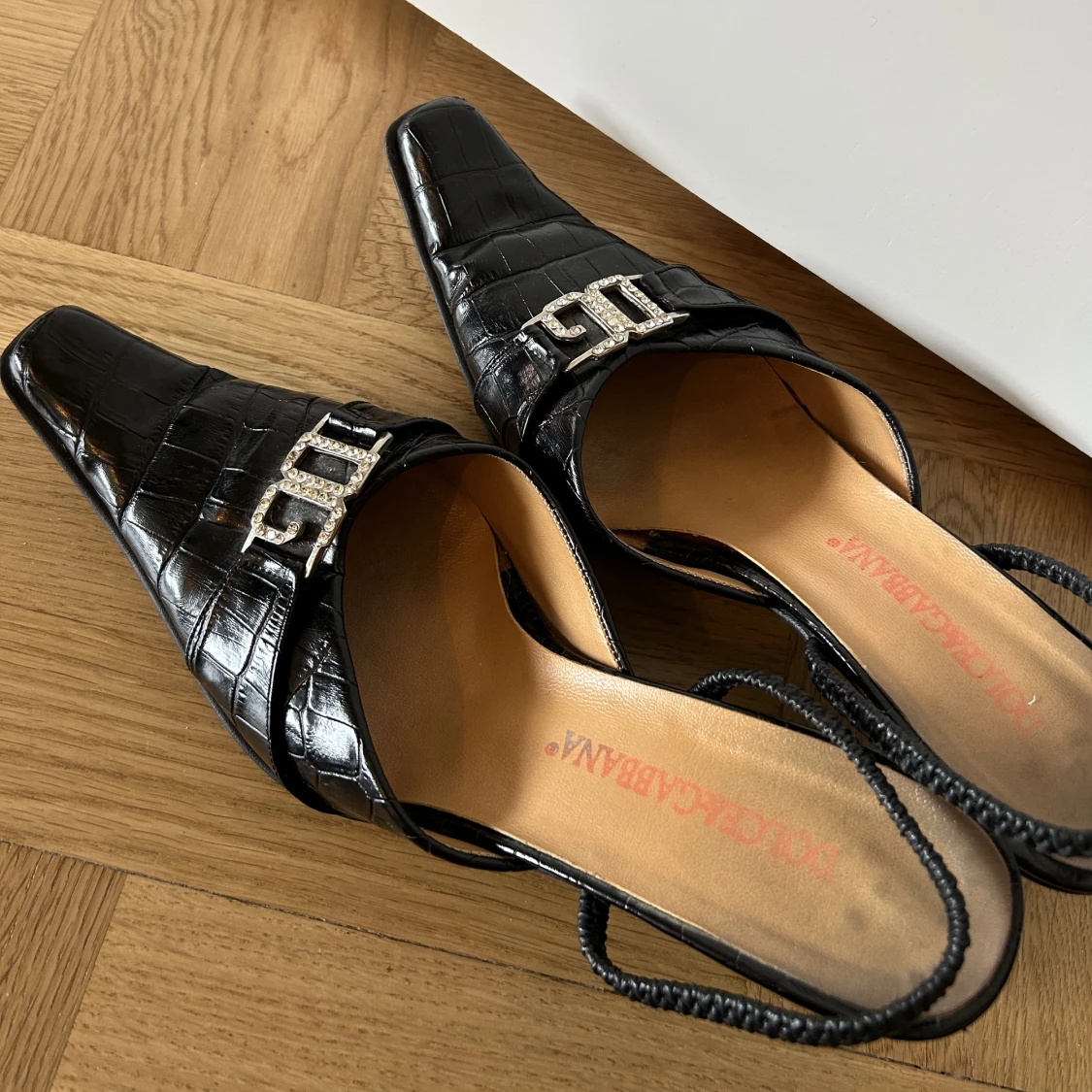 Dolce & Gabbana klackar - 90