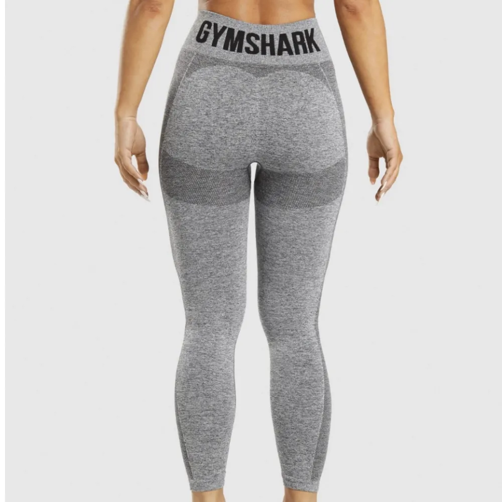 Gymshark flex tights💕. Jeans & Byxor.