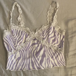 Gulligt linne - Fint skick, jätte gullig zebra mönster